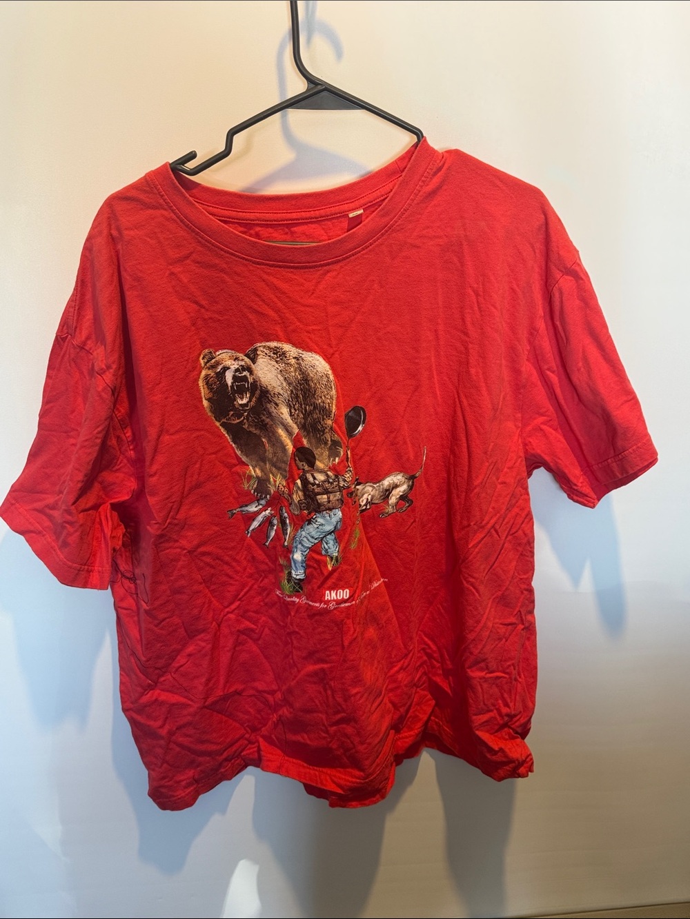 Akoo Red Short Sleeve Tee with Bear Graphic Size: 3XL